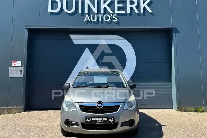 2011 Opel AGILA