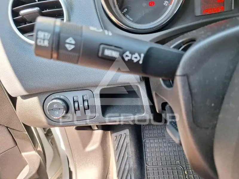 2011 Opel MERIVA