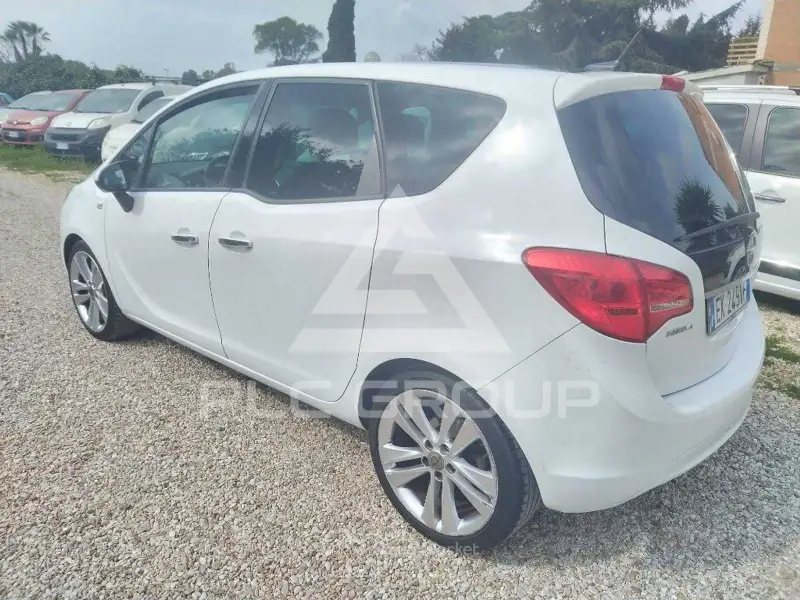2011 Opel MERIVA