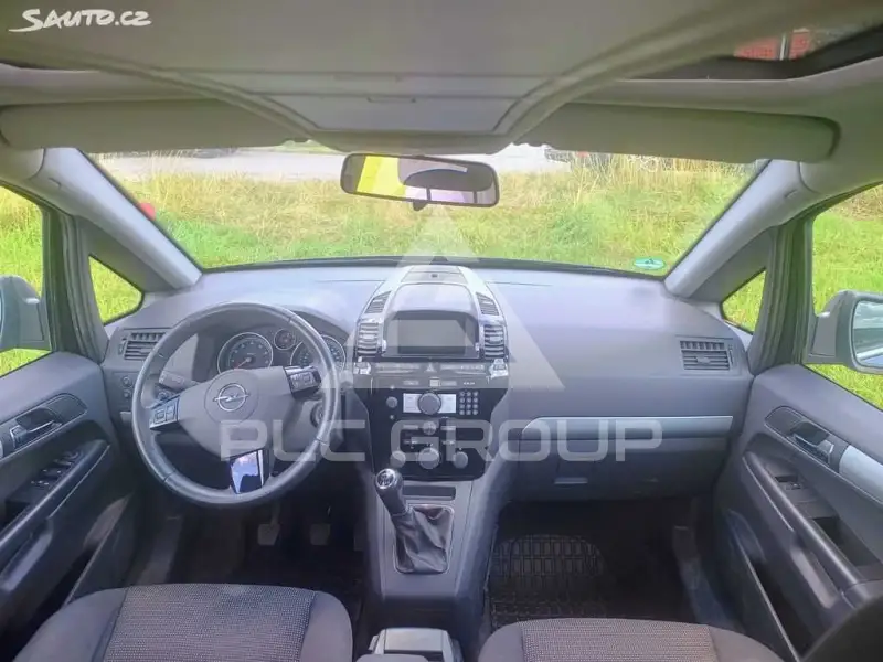 2011 Opel ZAFIRA