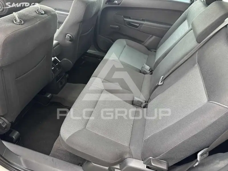 2011 Opel ZAFIRA