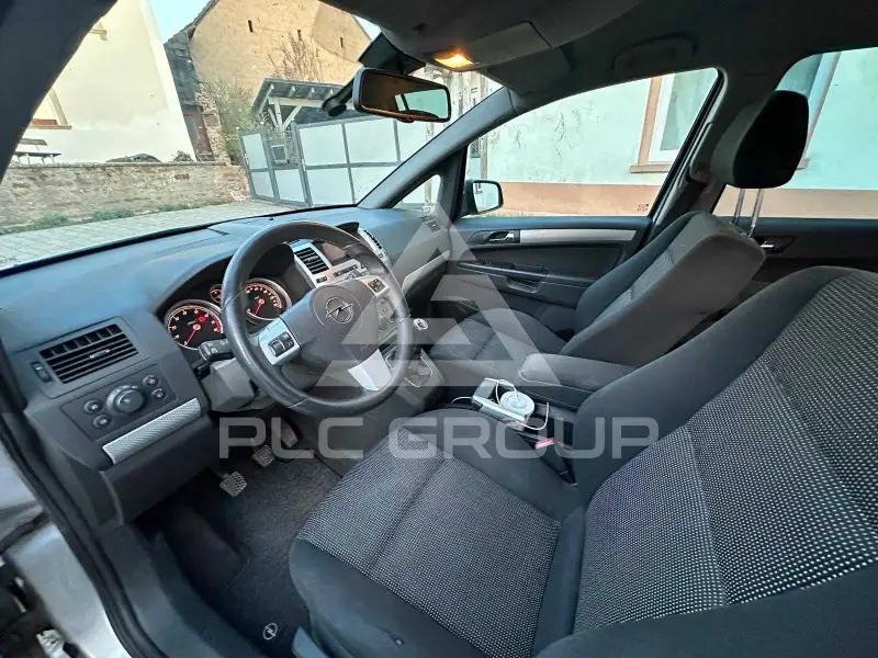 2011 Opel ZAFIRA