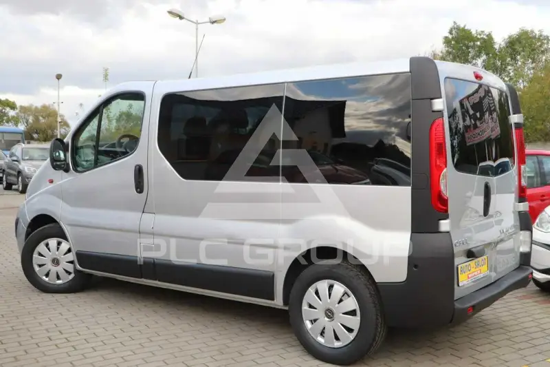 2011 Opel Vivaro