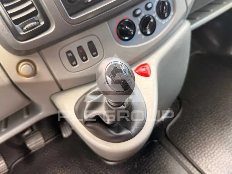 2011 Opel Vivaro