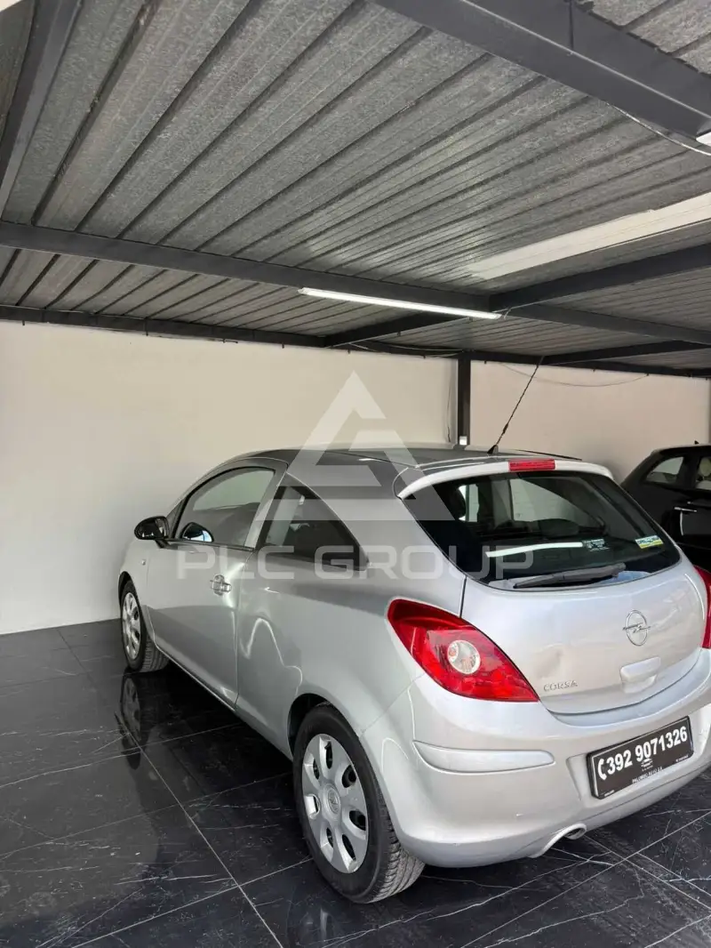 2011 Opel Corsa