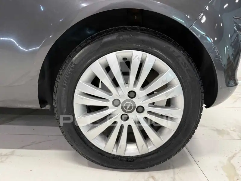 2011 Opel Corsa