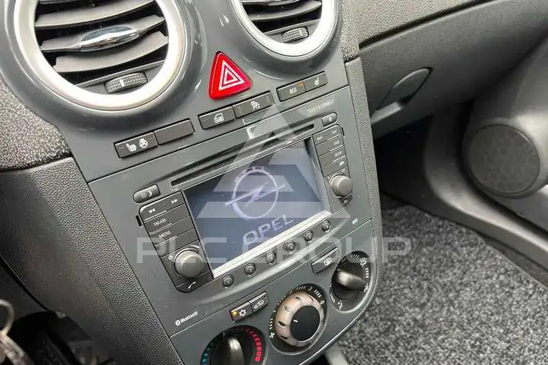 2011 Opel Corsa