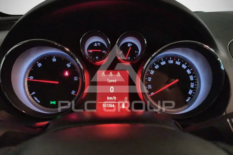 2011 Opel Insignia