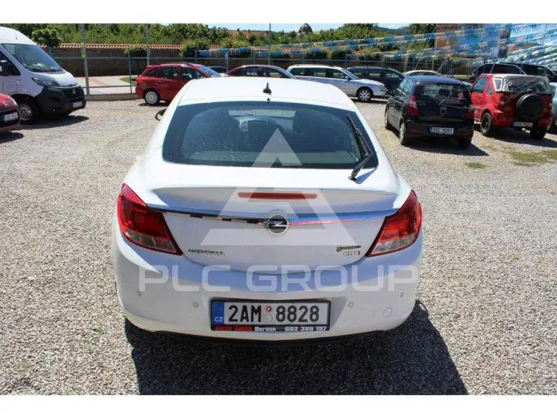 2011 Opel Insignia
