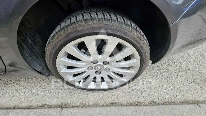 2011 Opel Insignia