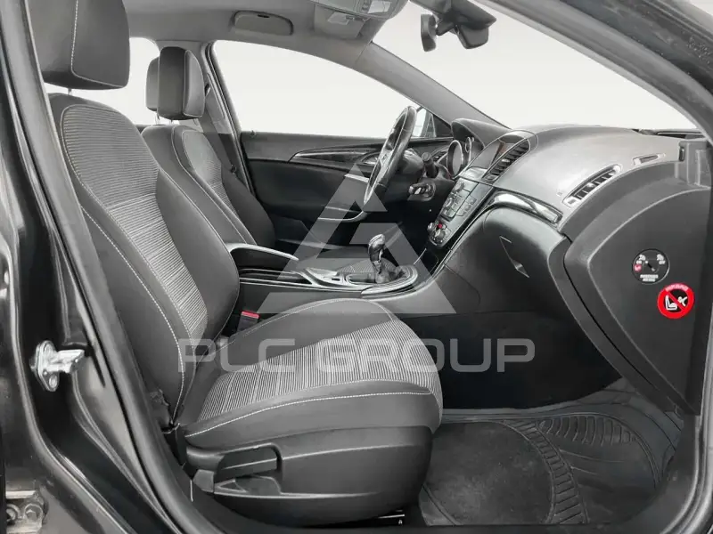 2011 Opel Insignia