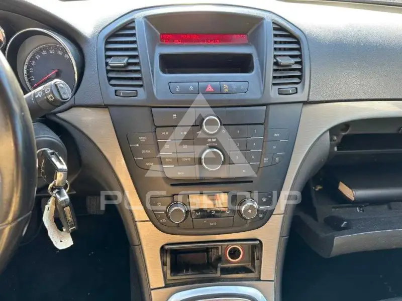 2011 Opel Insignia