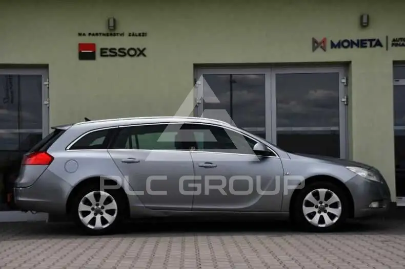 2011 Opel Insignia