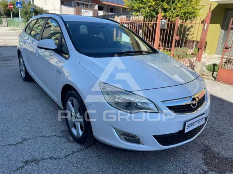 2011 Opel Astra