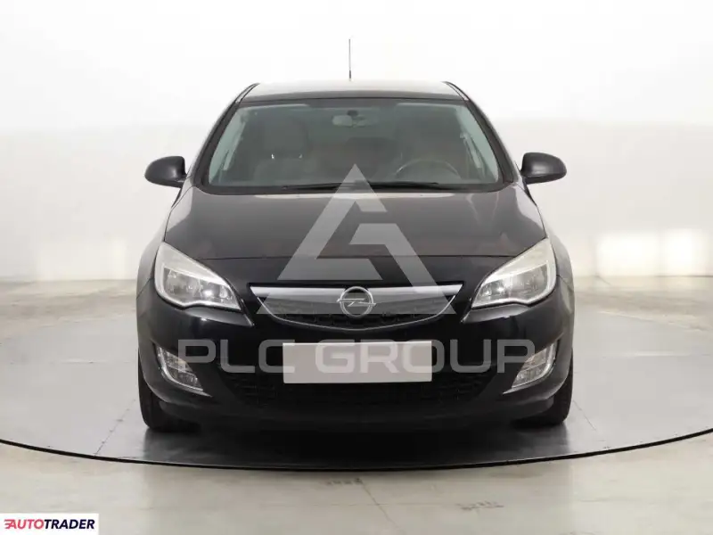 2011 Opel Astra
