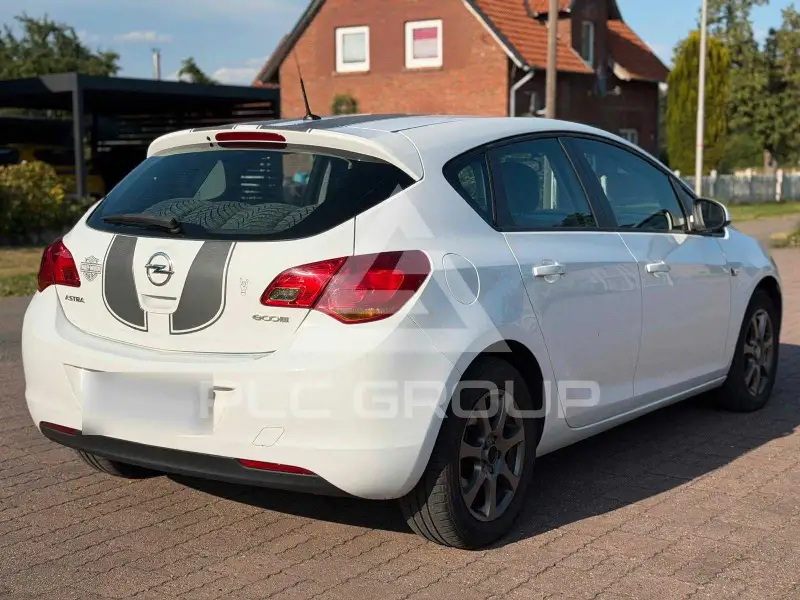 2011 Opel Astra