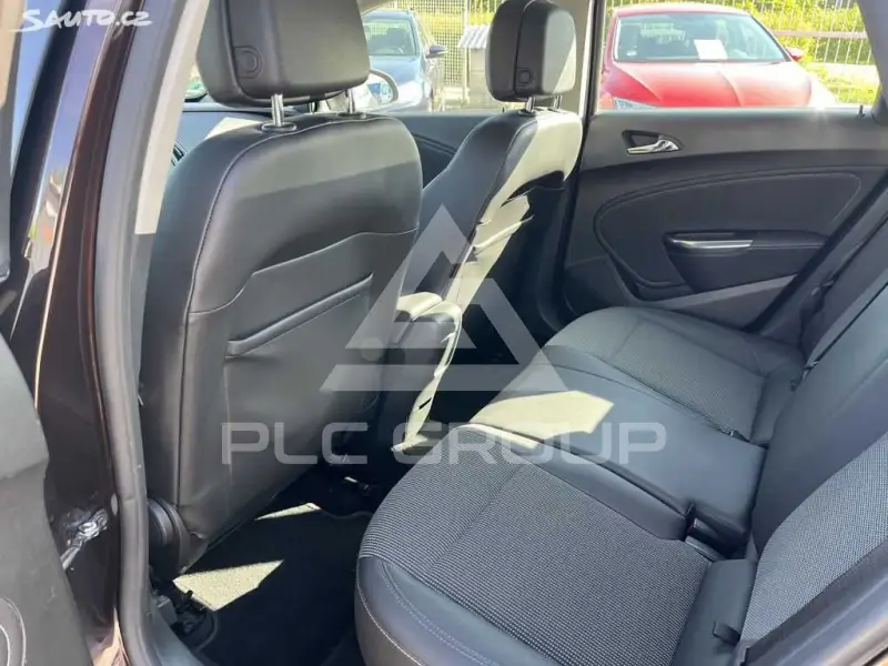 2011 Opel Astra