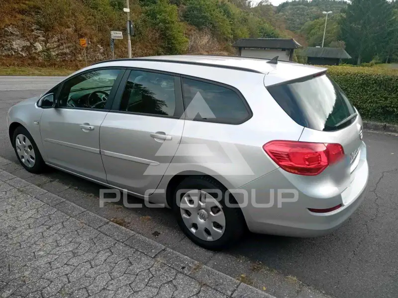 2011 Opel Astra