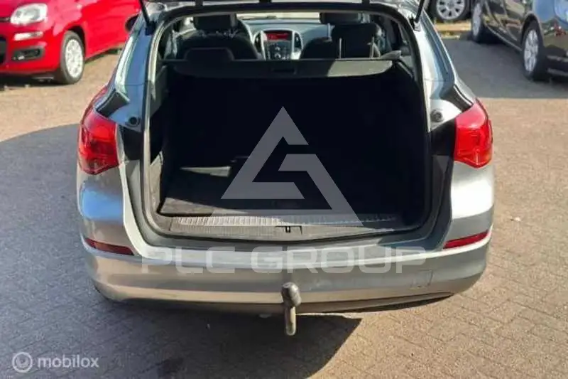2011 Opel Astra