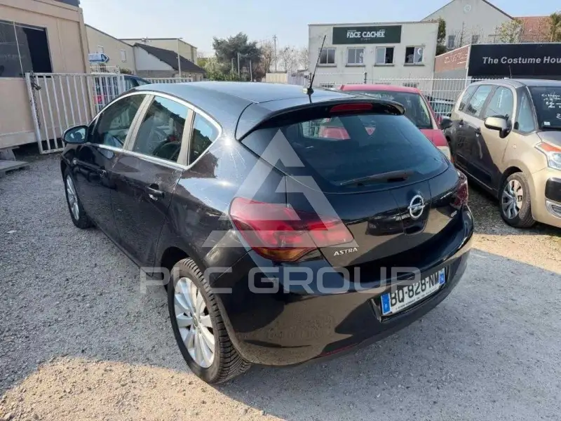 2011 Opel Astra