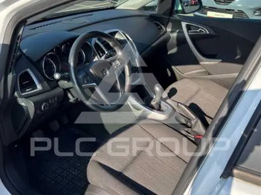 2011 Opel Astra