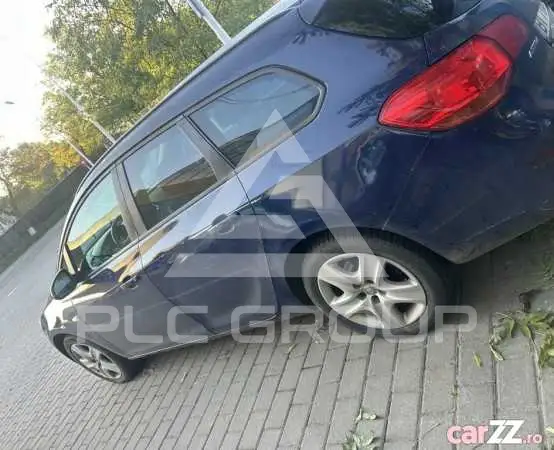 2011 Opel Astra