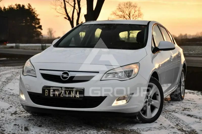 2011 Opel Astra