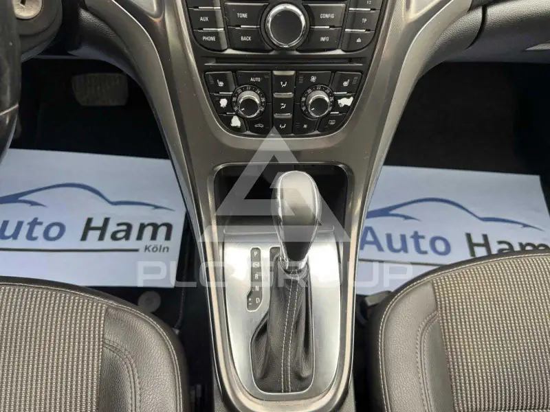 2011 Opel Astra
