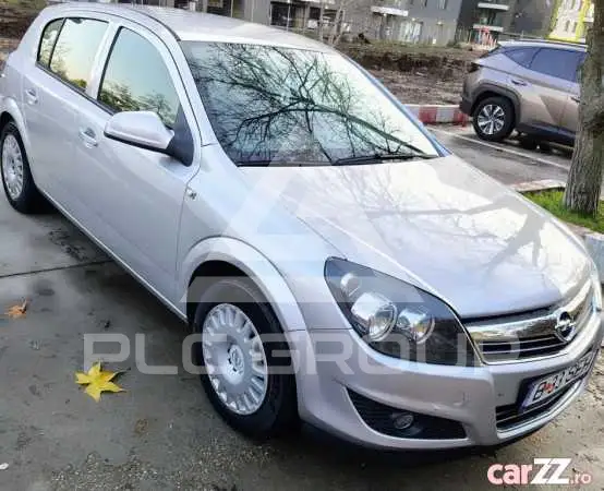 2011 Opel Astra