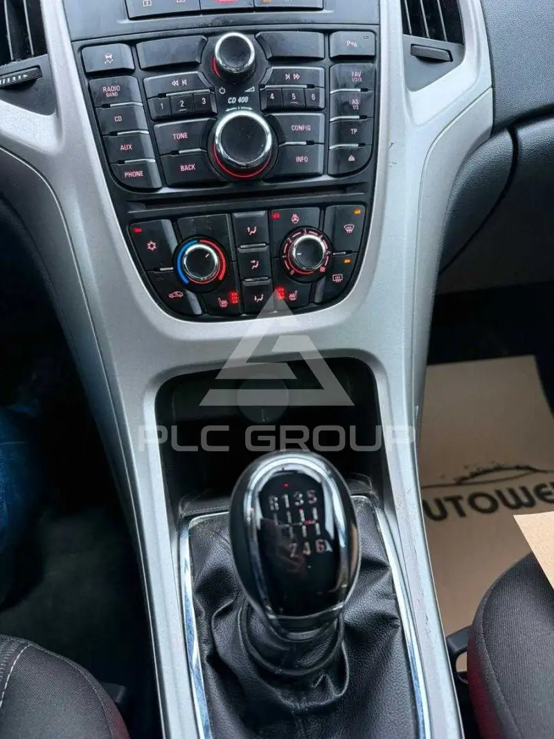 2011 Opel Astra