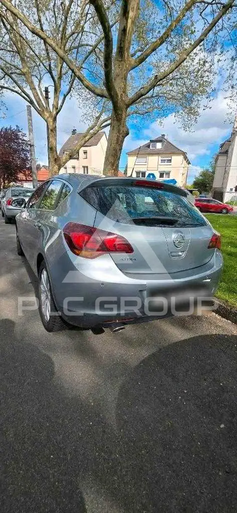 2011 Opel Astra