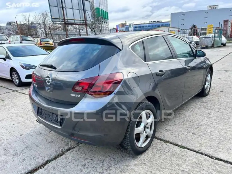 2011 Opel Astra