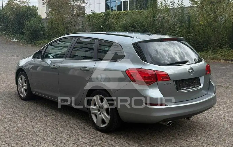 2011 Opel Astra