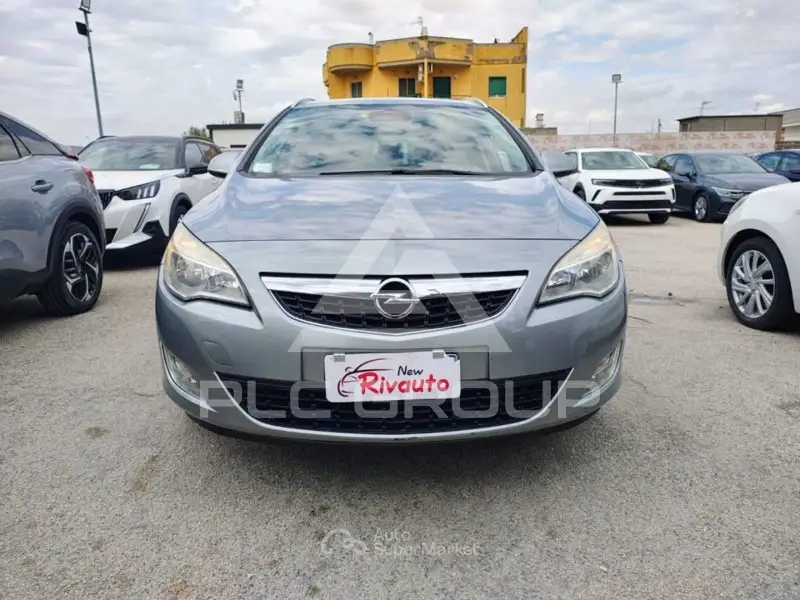 2011 Opel Astra