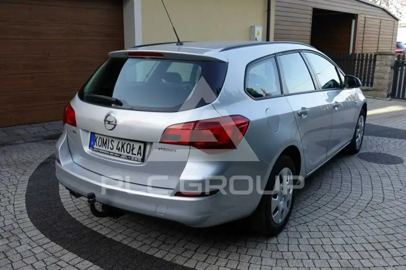 2011 Opel Astra