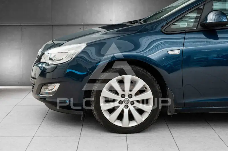 2011 Opel Astra