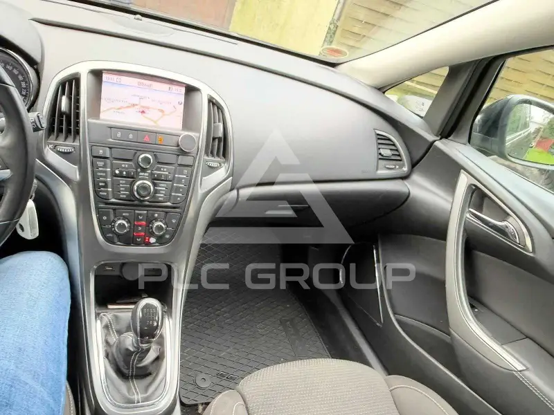 2011 Opel Astra