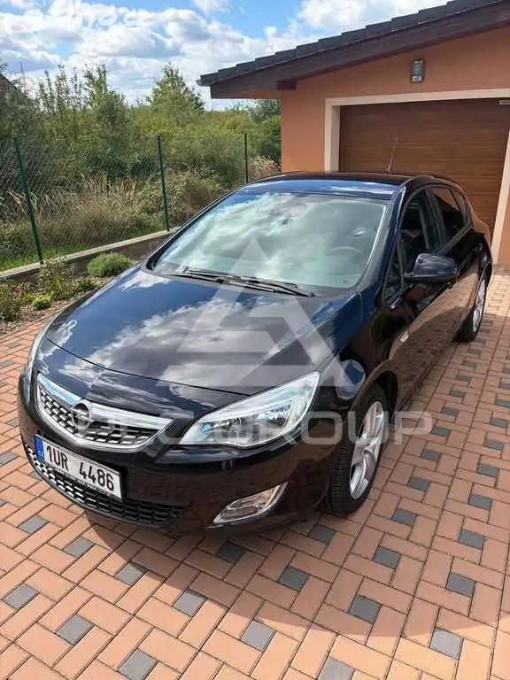 2011 Opel Astra