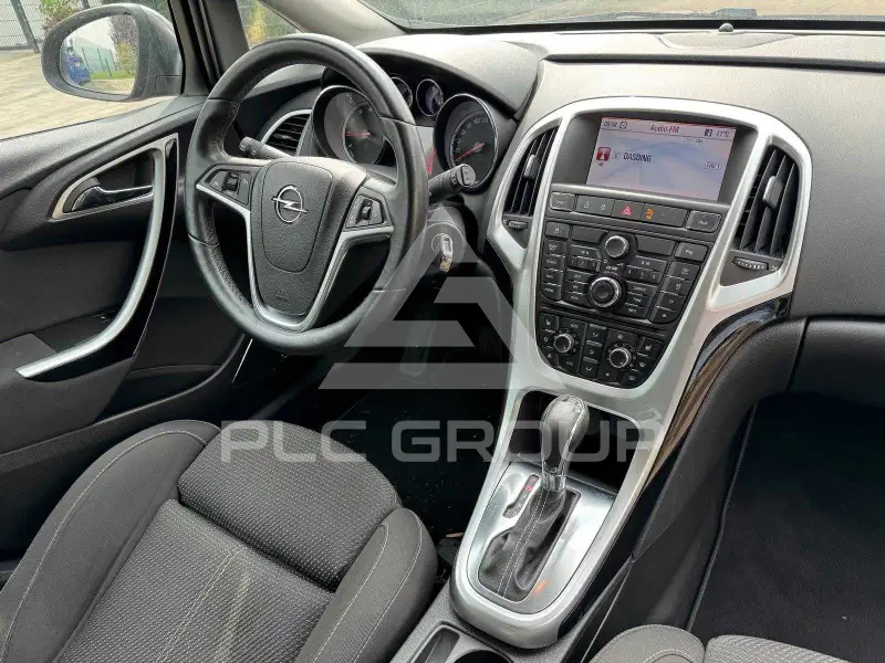 2011 Opel Astra