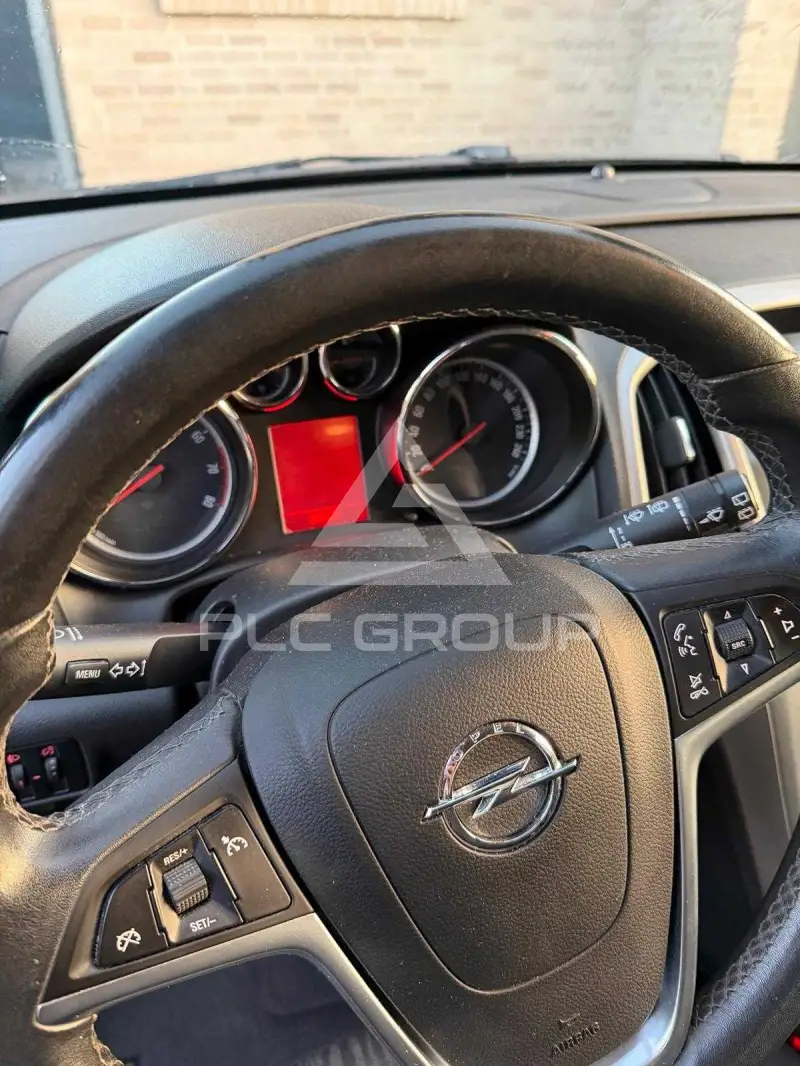 2011 Opel Astra