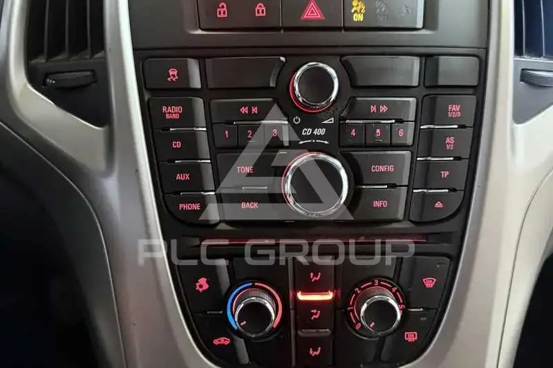 2011 Opel Astra