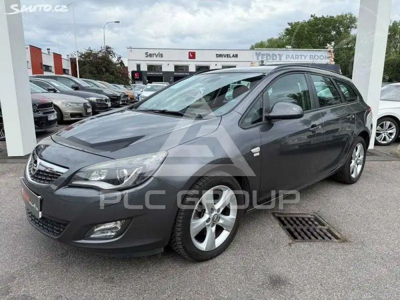 2011 Opel Astra