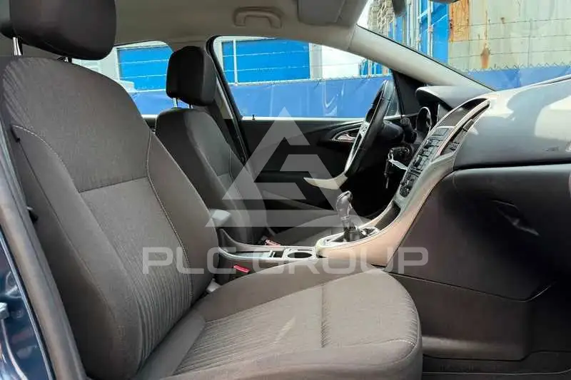 2011 Opel Astra