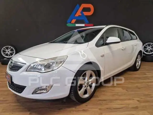 2011 Opel Astra