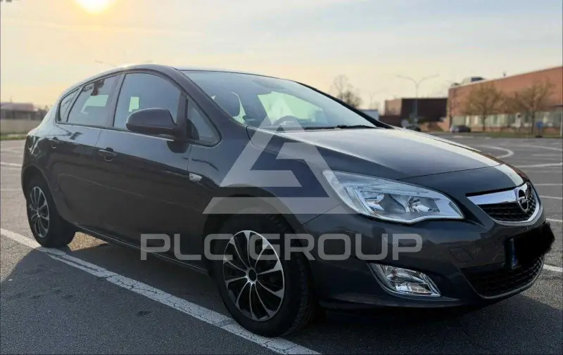 2011 Opel Astra