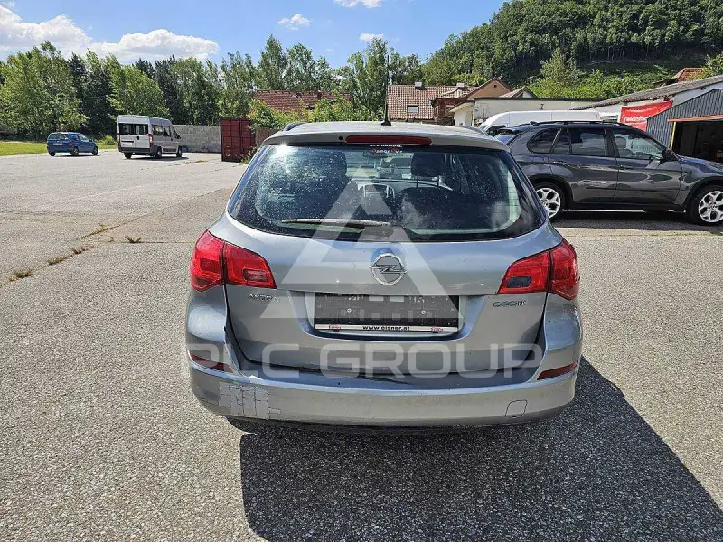 2011 Opel Astra