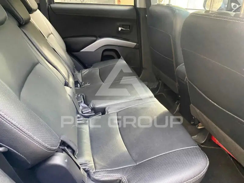2012 Mitsubishi OUTLANDER