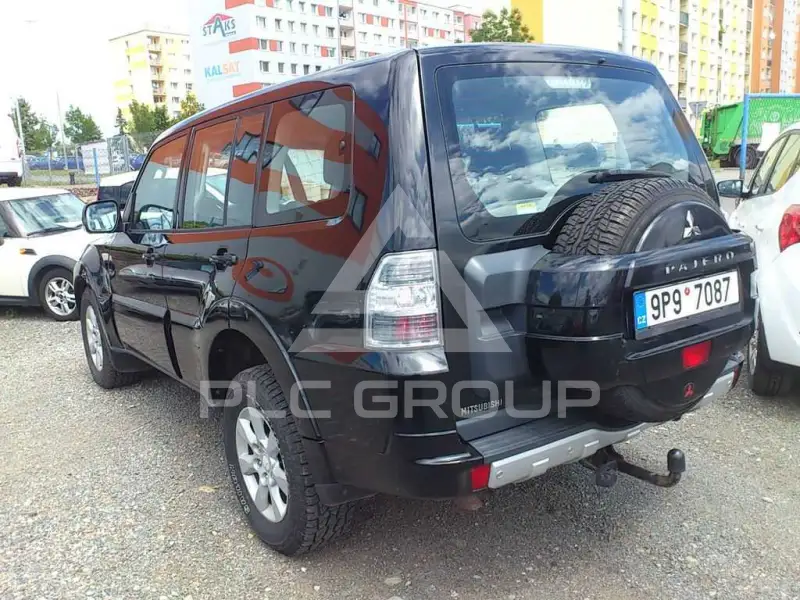2012 Mitsubishi PAJARO