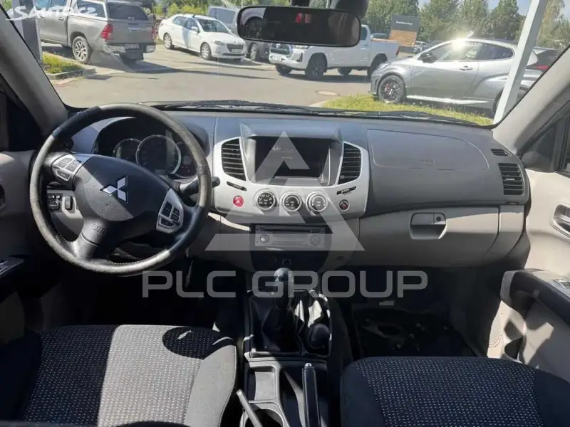 2012 Mitsubishi L200