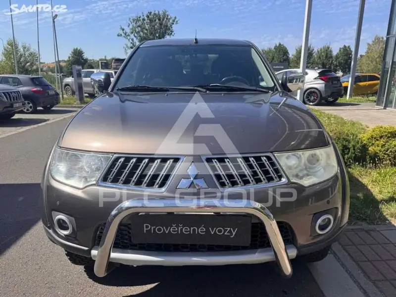 2012 Mitsubishi L200